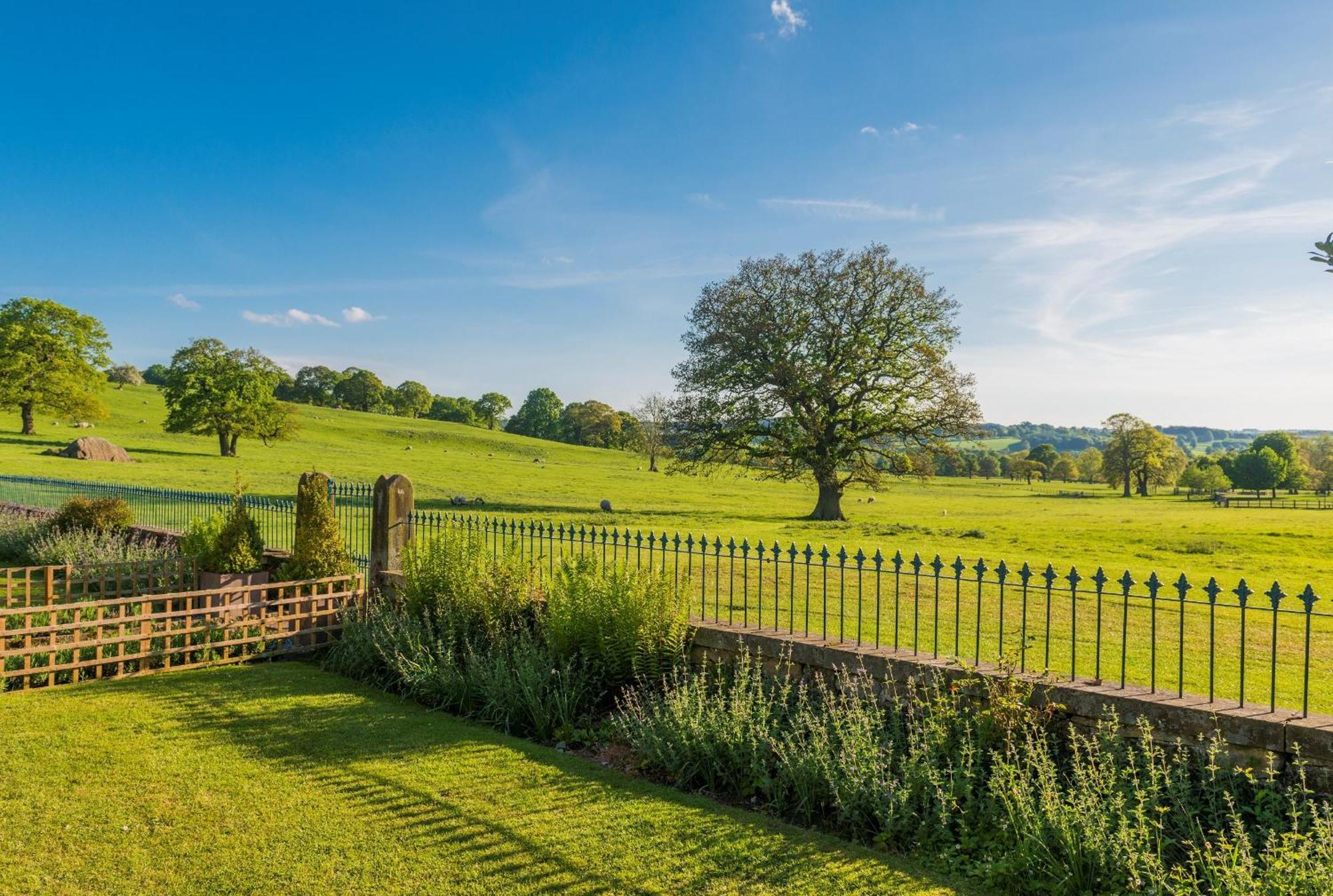 Heathy Lea Barnchatsworth Estate Баслоу Экстерьер фото